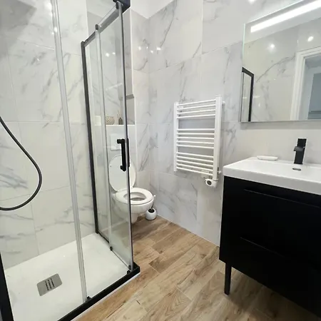 Ensoleille A Apartment